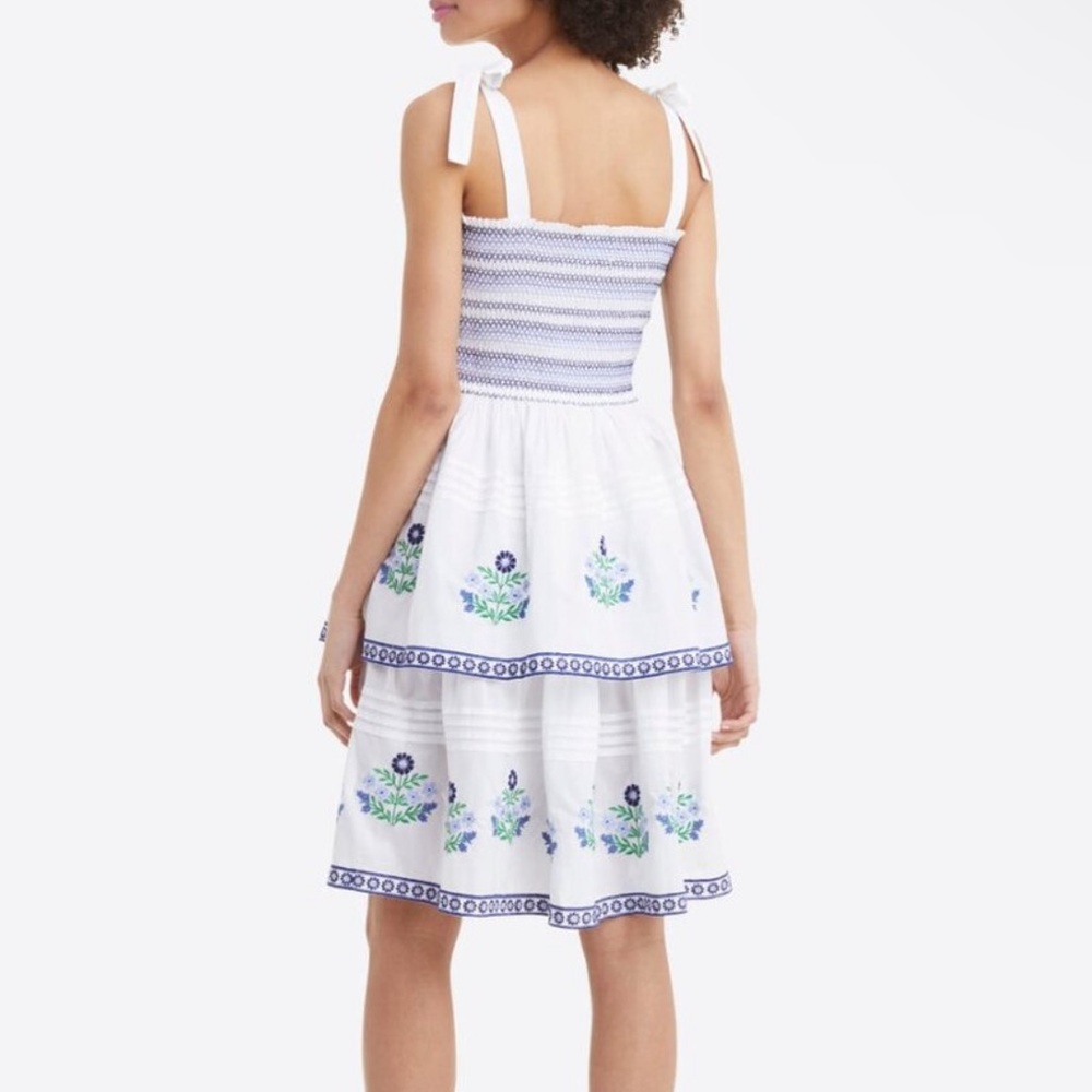 Draper James Original Embroidered Smocked Cotton Dress Size Large - Picture 3 of 9